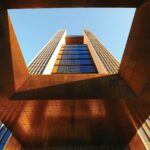 Hôtel Four Seasons — Plafonds emboutis et perforés