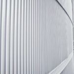 Hôtel de Région — Façade « brise-soleil » en tôles perforées