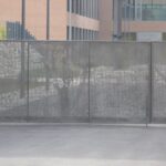 École Européenne du Luxembourg — Portail à perforation paysagée