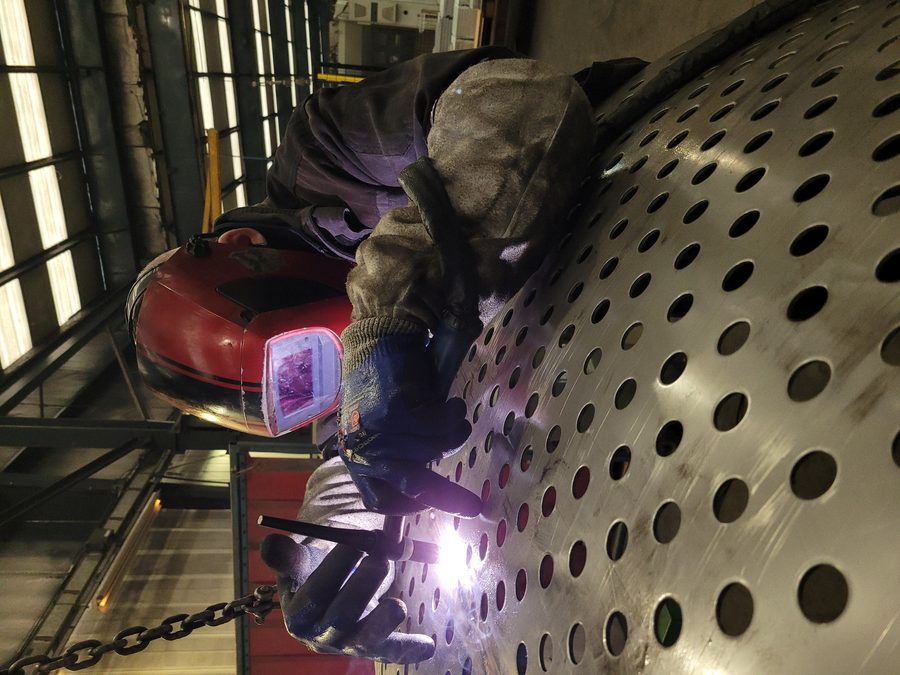 Soudure TIG d'un tambour perforé — atelier TPS